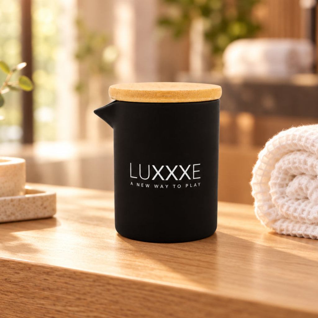 AURA™ Massage Oil Candle - LUXXXE