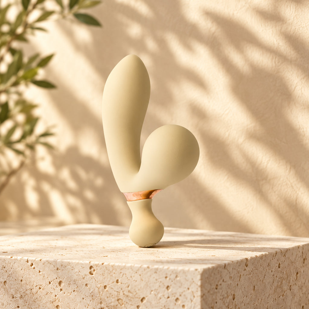 Moto™ Dual Stimulation Vibrator - LUXXXE