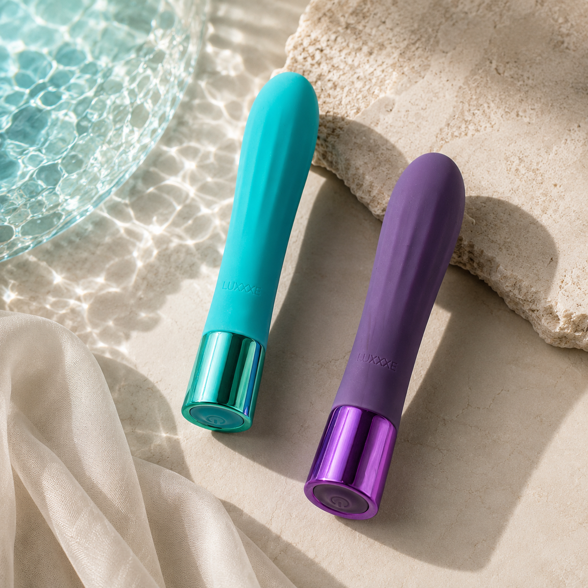 LUXXXE Lila bullet vibrator showcasing its compact portable design